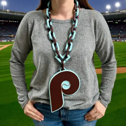 Phillies Premium Oversized Retro Logo Chain - Image 2